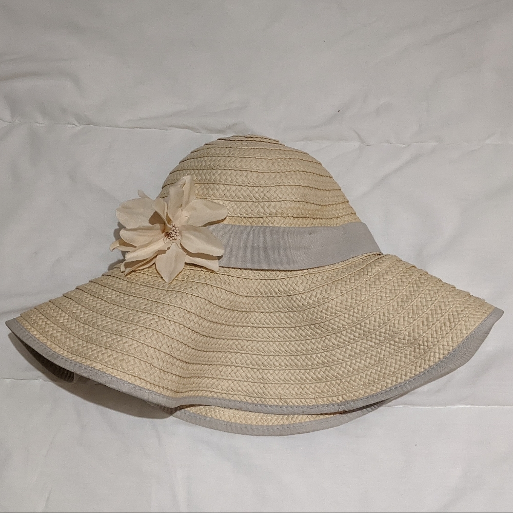 Floppy Hat - Picture 3 of 3